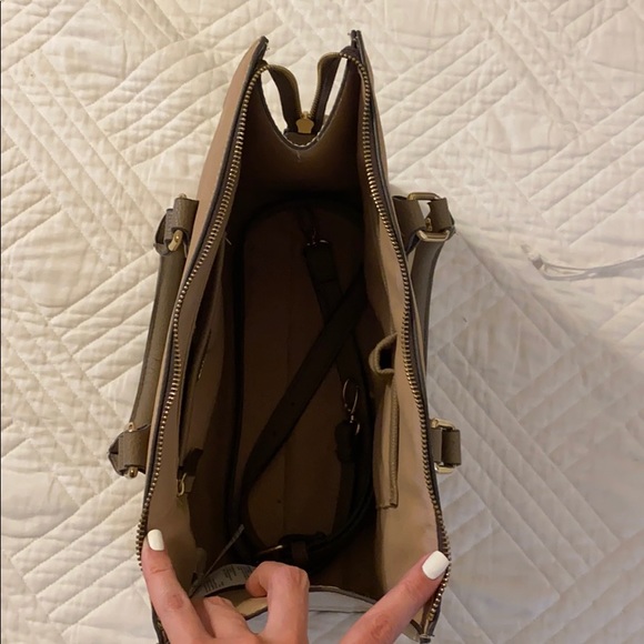 SOLD Aldo Nude Purse - Picture 6 of 7